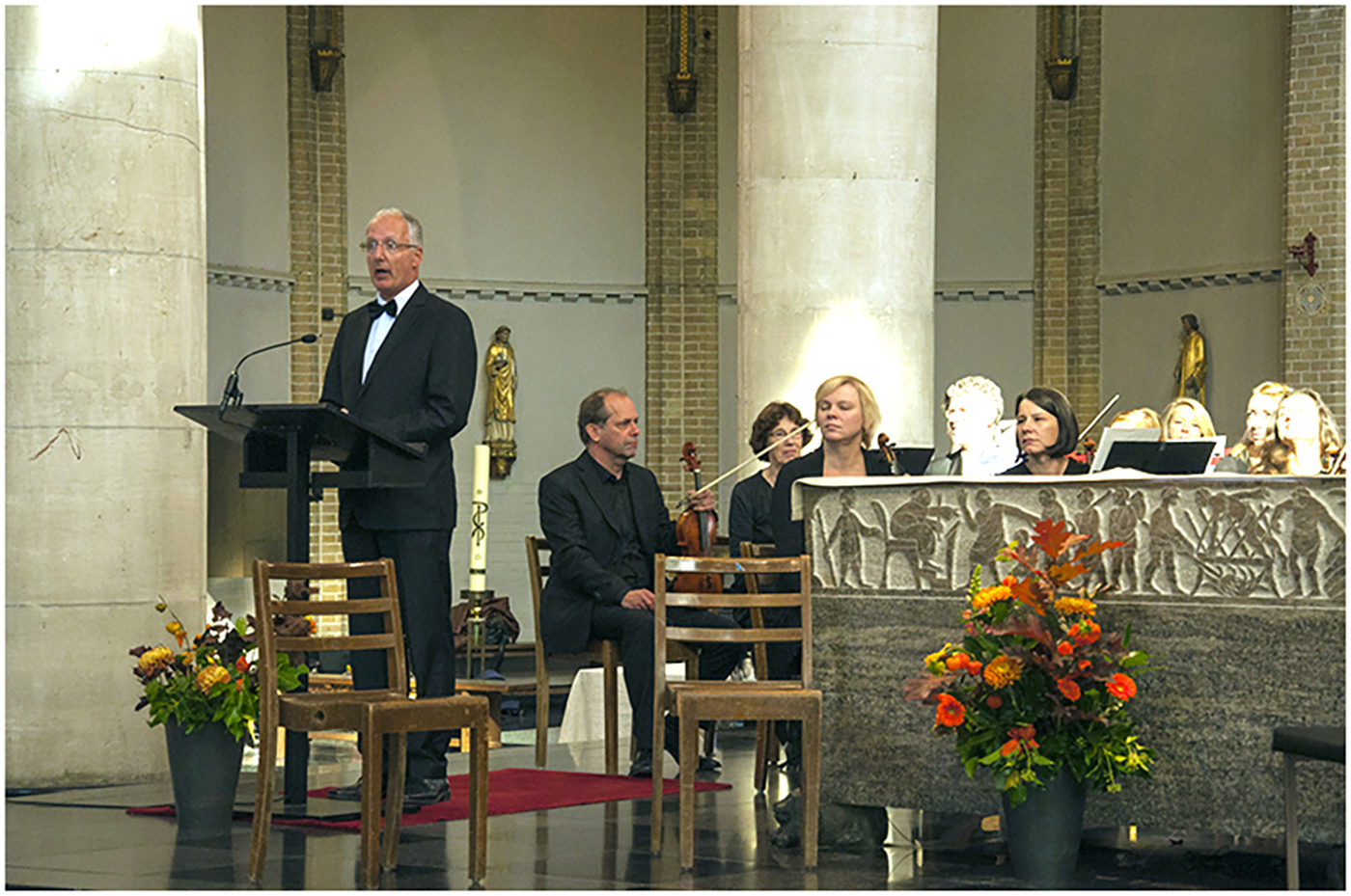 Concert AmbiCiuS 2015 Kerk Bavel Met Symphonisch Ensemble Breda, Dirigent Niels Loose Handel:
          Utrechter Te Deum enz. Mozart:....